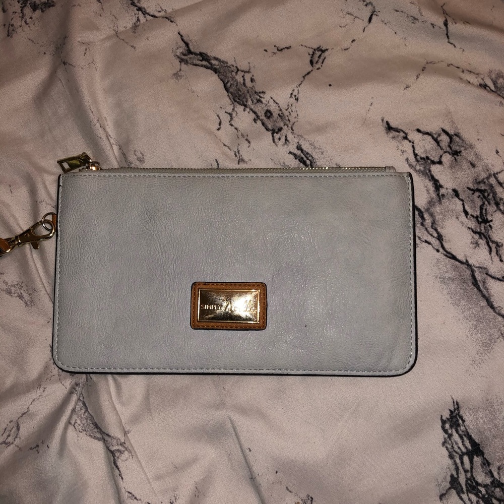 Simply Noelle light blue wristlet